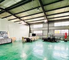 麻豆久久久性大片展览工厂会议区